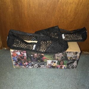 Crochet Toms